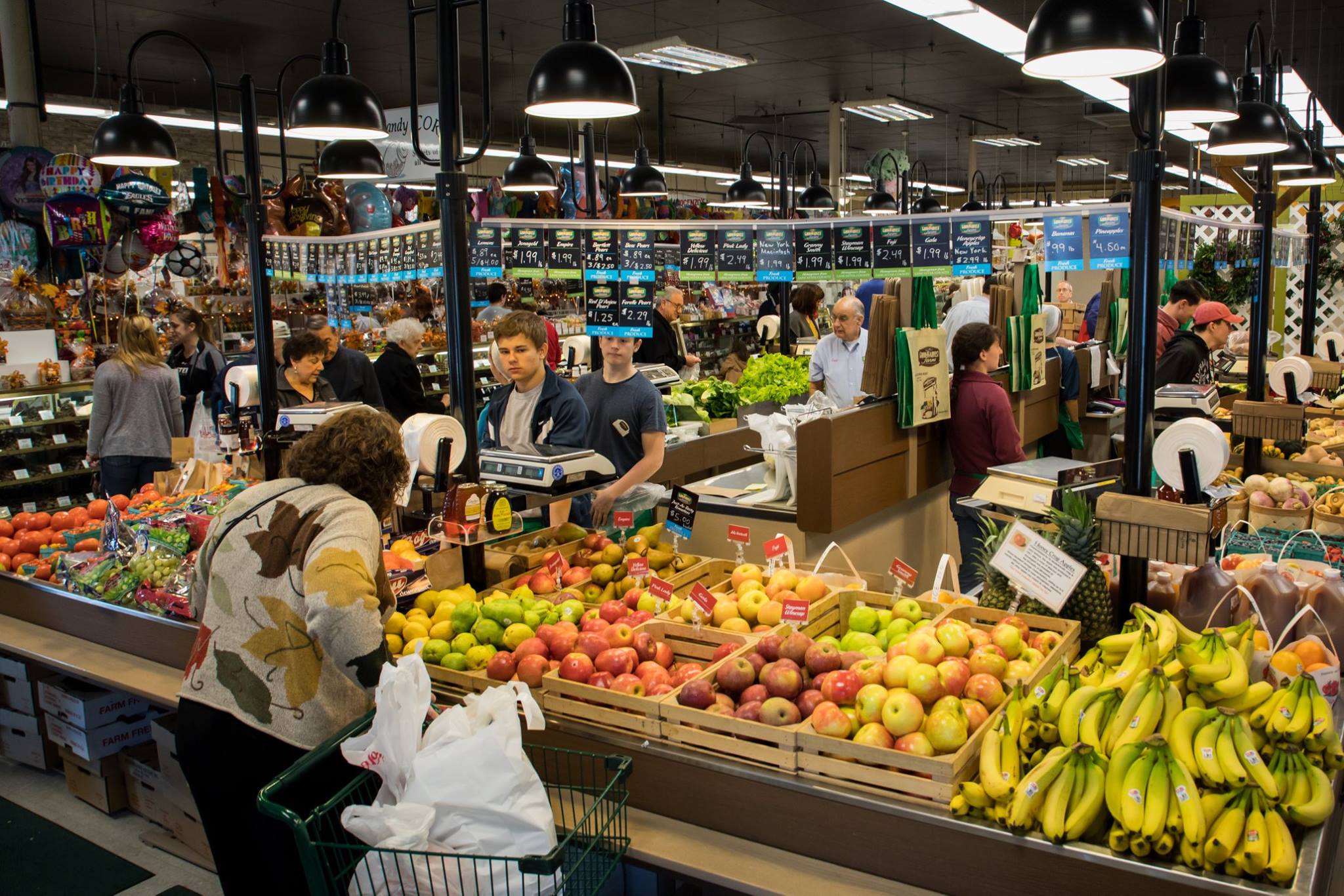 Lancaster County Farmers Market - Visit Delco PA